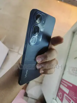 Vivo Y19s 128 GB Blue
