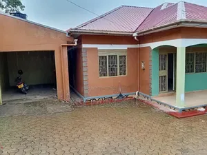 4bdrm House in Central Division for sale