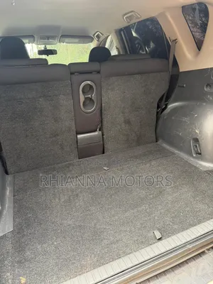 Toyota RAV4 2010 Silver