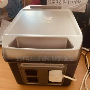 1500W Portable Power Station 25.6V LiFePO4 Solar Generator