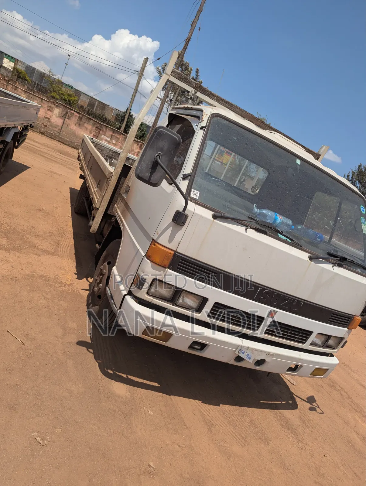 Isuzu Truck