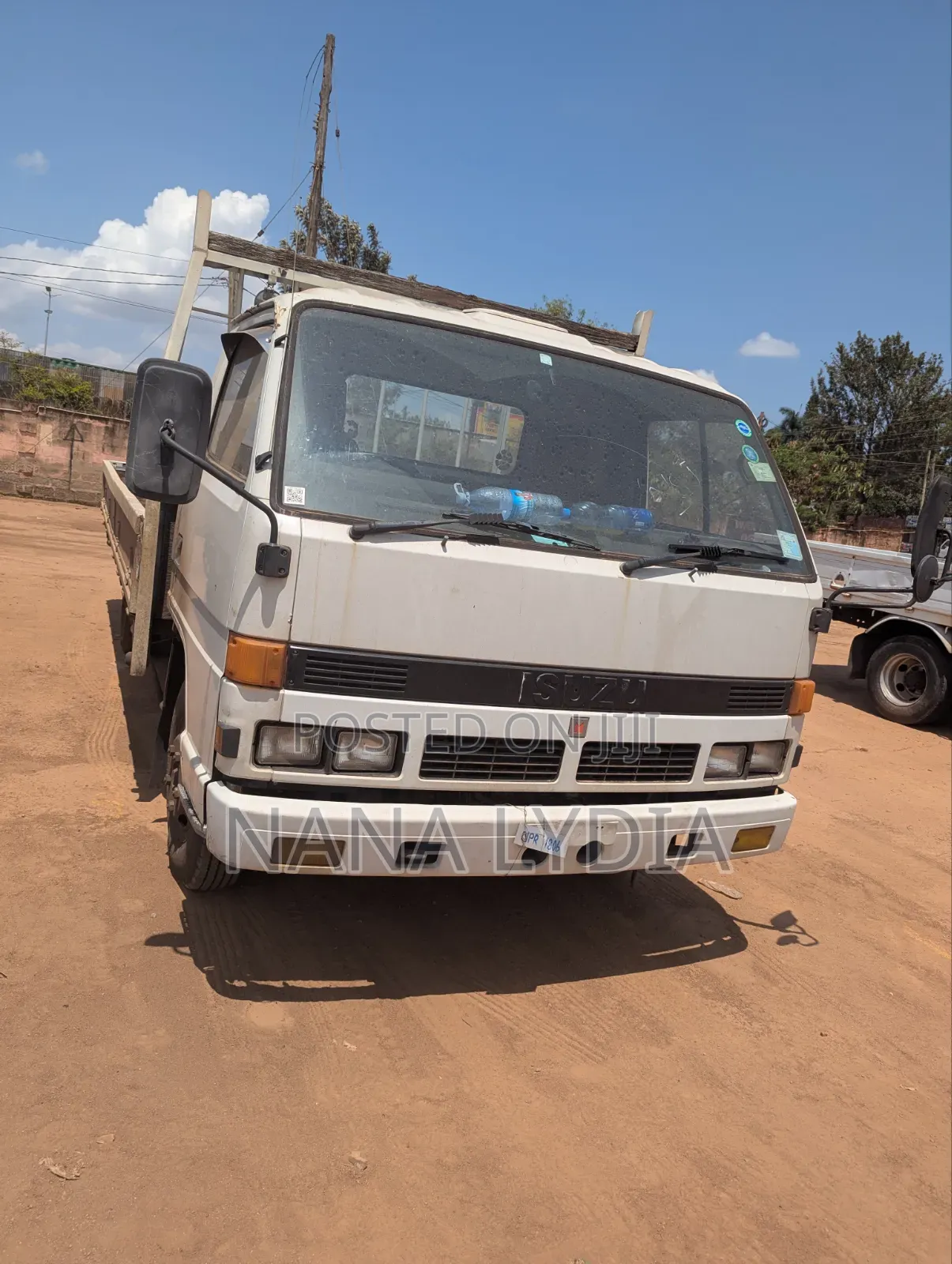 Isuzu Truck