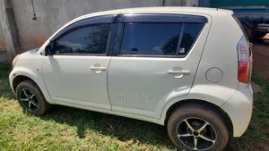 Toyota Passo 2007 White