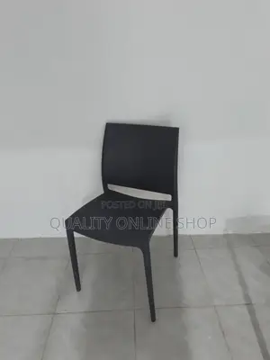 High Interest Plastic Chairs Plastic Chairs for Office and Dining