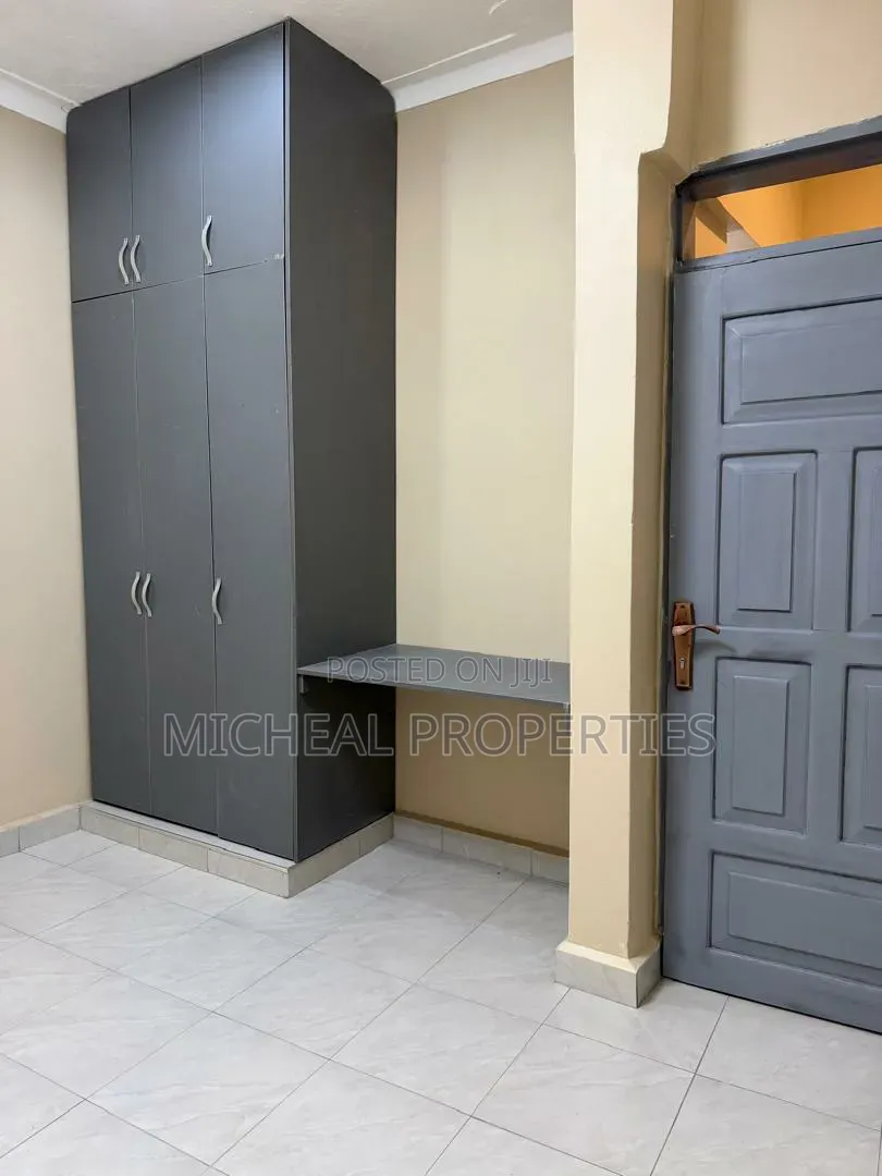 3bdrm House in Kira Nabusugwe Nsasa, Kawempe for sale
