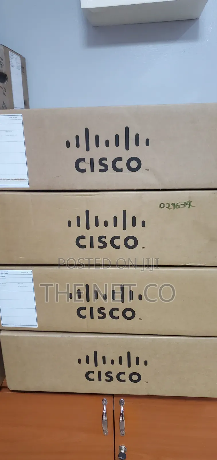 Cisco C9200l-24p-4g-E - UGANDA