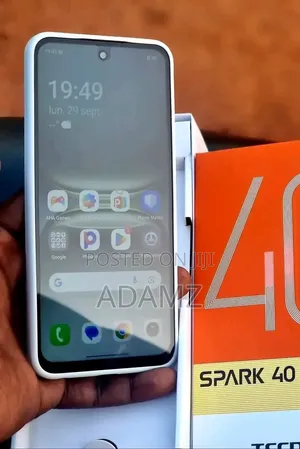 New Tecno Spark 40 Pro 256 GB Blue