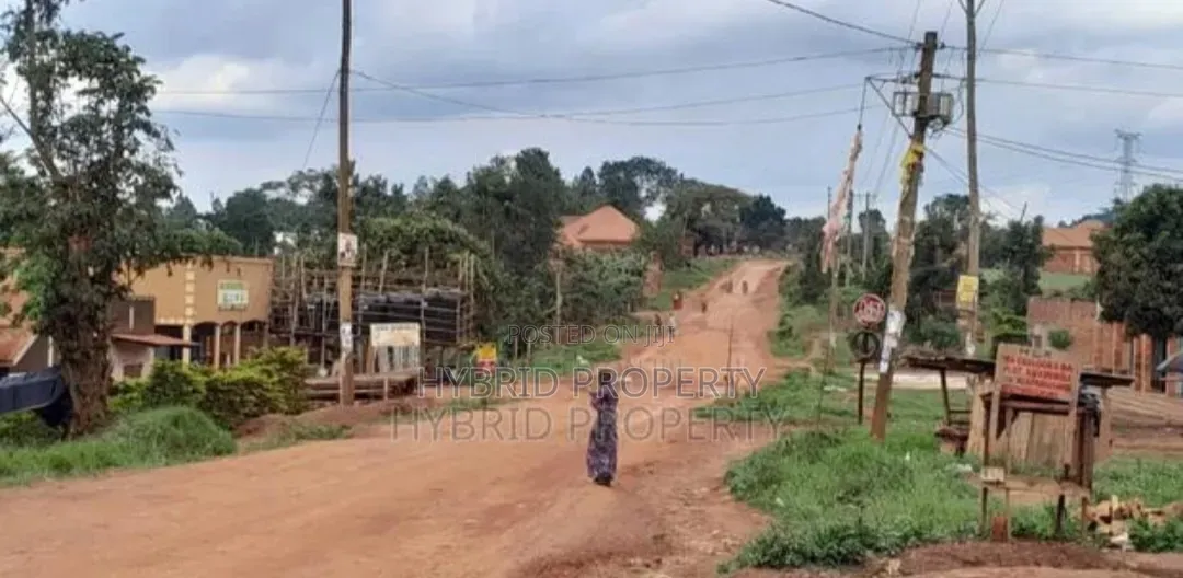Prime Plots for Sale at Mpigi~Kubikondo Estate~Masaka Road.