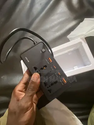 Green Lion 200W Car Inverter (GC-200) – Brand New (Outer Box Damage)