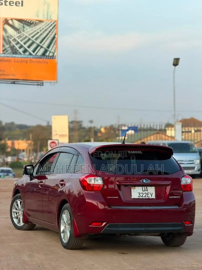 Subaru Impreza 2.0 2000 Red