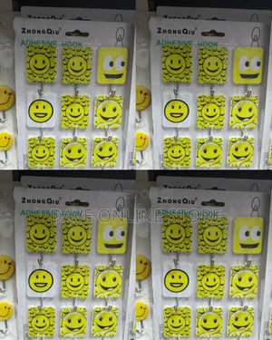 ZhongQiu Self-Adhesive Smiley Face Wall Hooks.