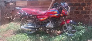 Bajaj CT 125X 2023 Red