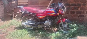 Bajaj CT 125X 2023 Red