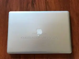 Laptop Apple MacBook Pro 8GB Intel Core i5 HDD 500GB