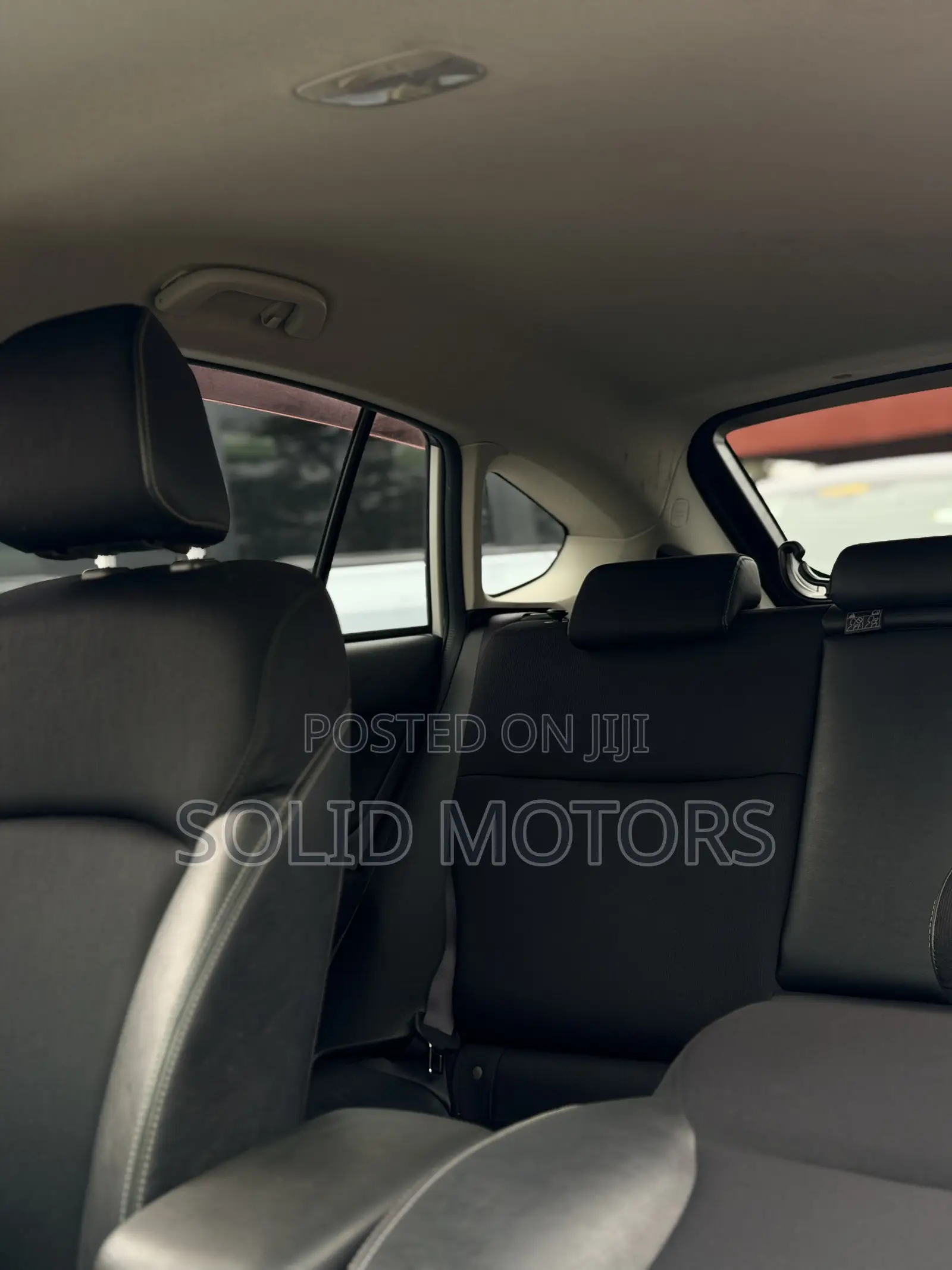 Subaru Impreza 2.0i Limited PZEV 4dr Hatchback AWD (2.0L 4cyl CVT) 2014