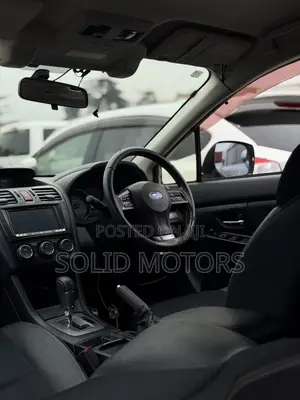 Subaru Impreza 2.0i Limited PZEV 4dr Hatchback AWD (2.0L 4cyl CVT) 2014