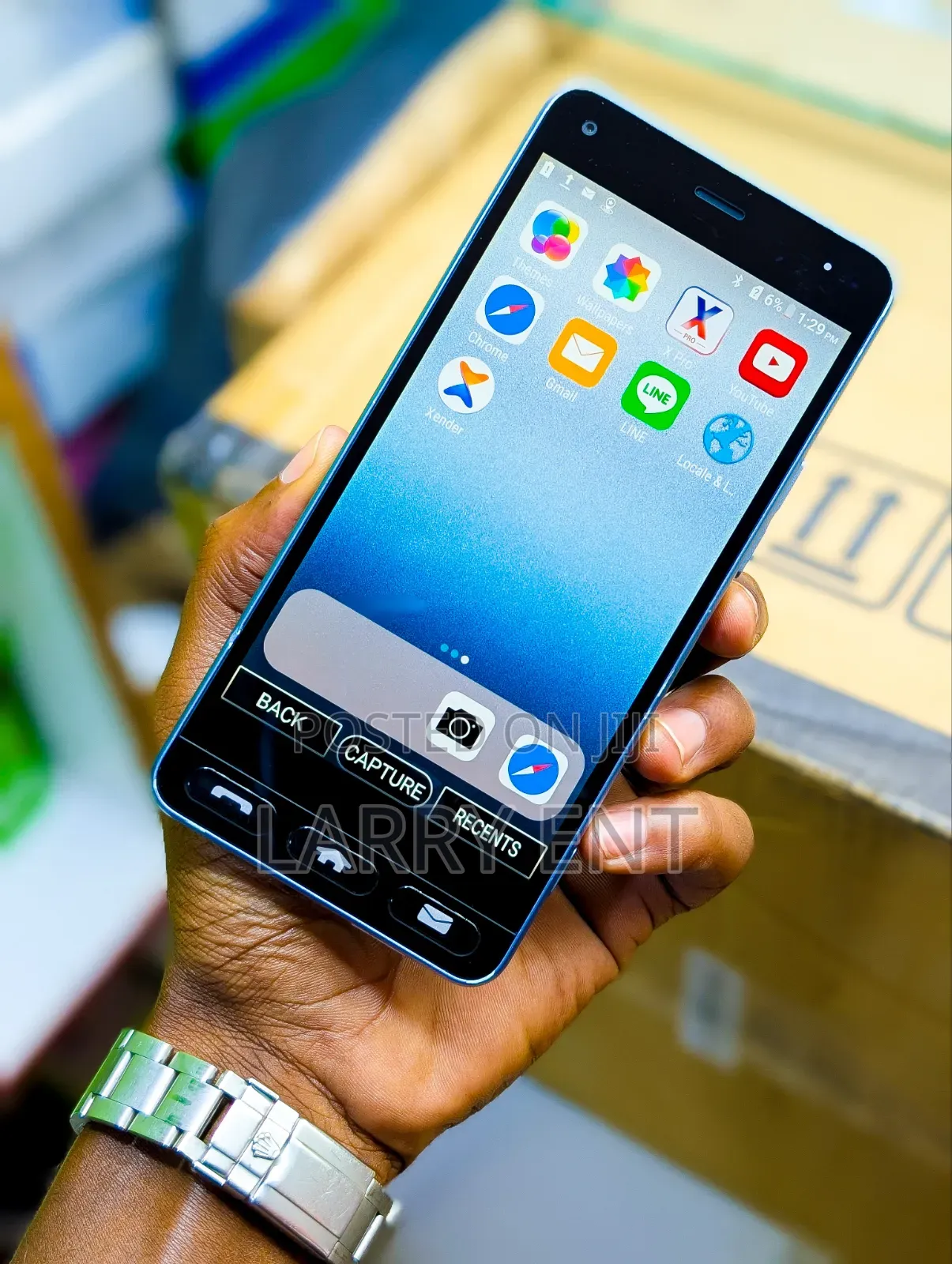 Kyocera Basio 4 32 GB Blue