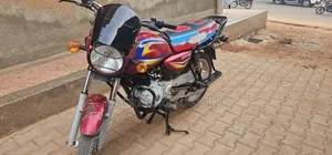 Bajaj CT 125X 2025 Red