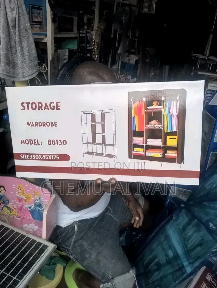 3-Colum Cloth Frame Wardrobe