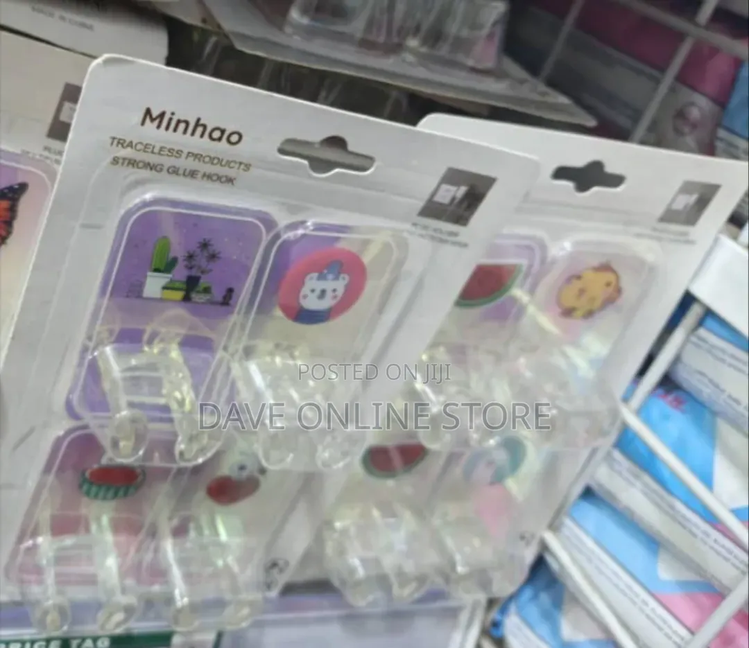 Minhao Traceless Strong Glue Hooks,