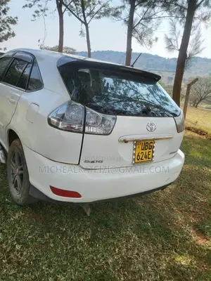 Toyota Harrier 2.4 4WD 2010 White