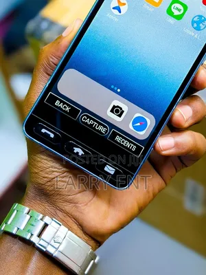 Kyocera Basio 4 32 GB Blue