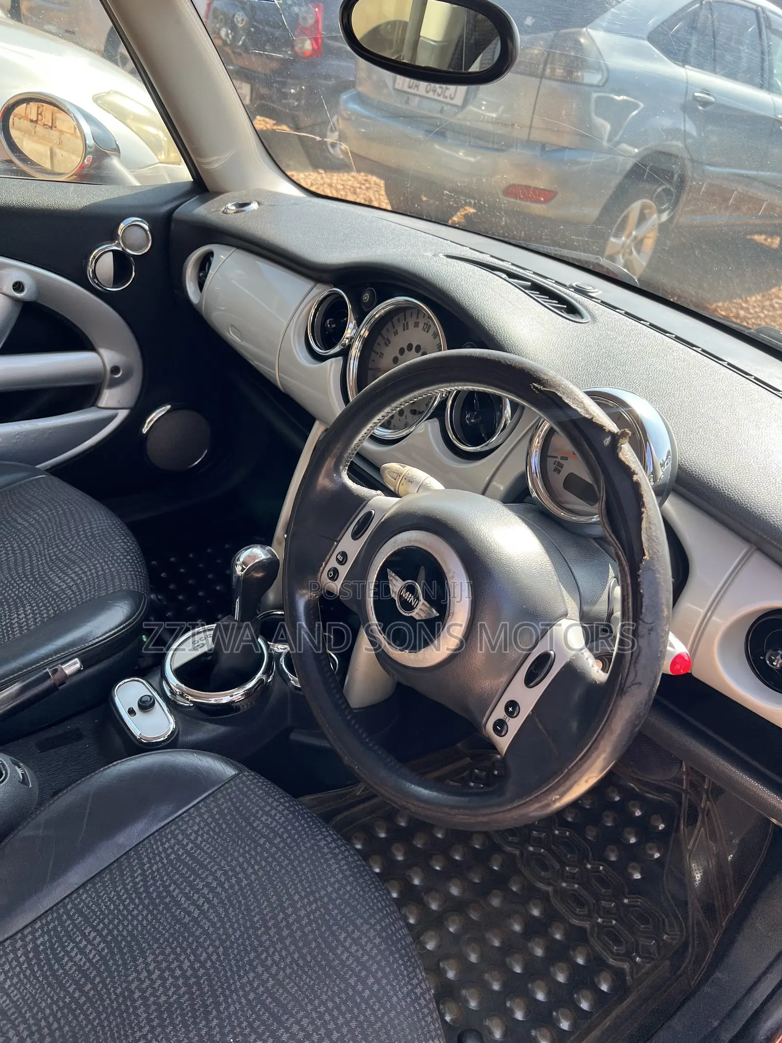 Mini Cooper S 2010 Red