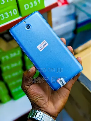 Kyocera Basio 4 32 GB Blue
