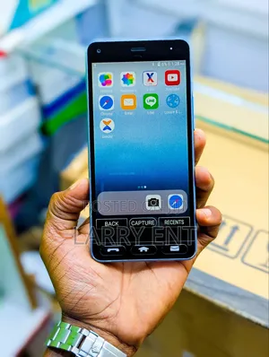 New Kyocera Basio 4 32 GB Blue