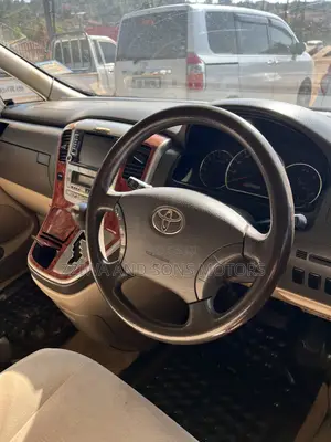 Toyota Alphard 2.4 Petrol AWD 2005 Black