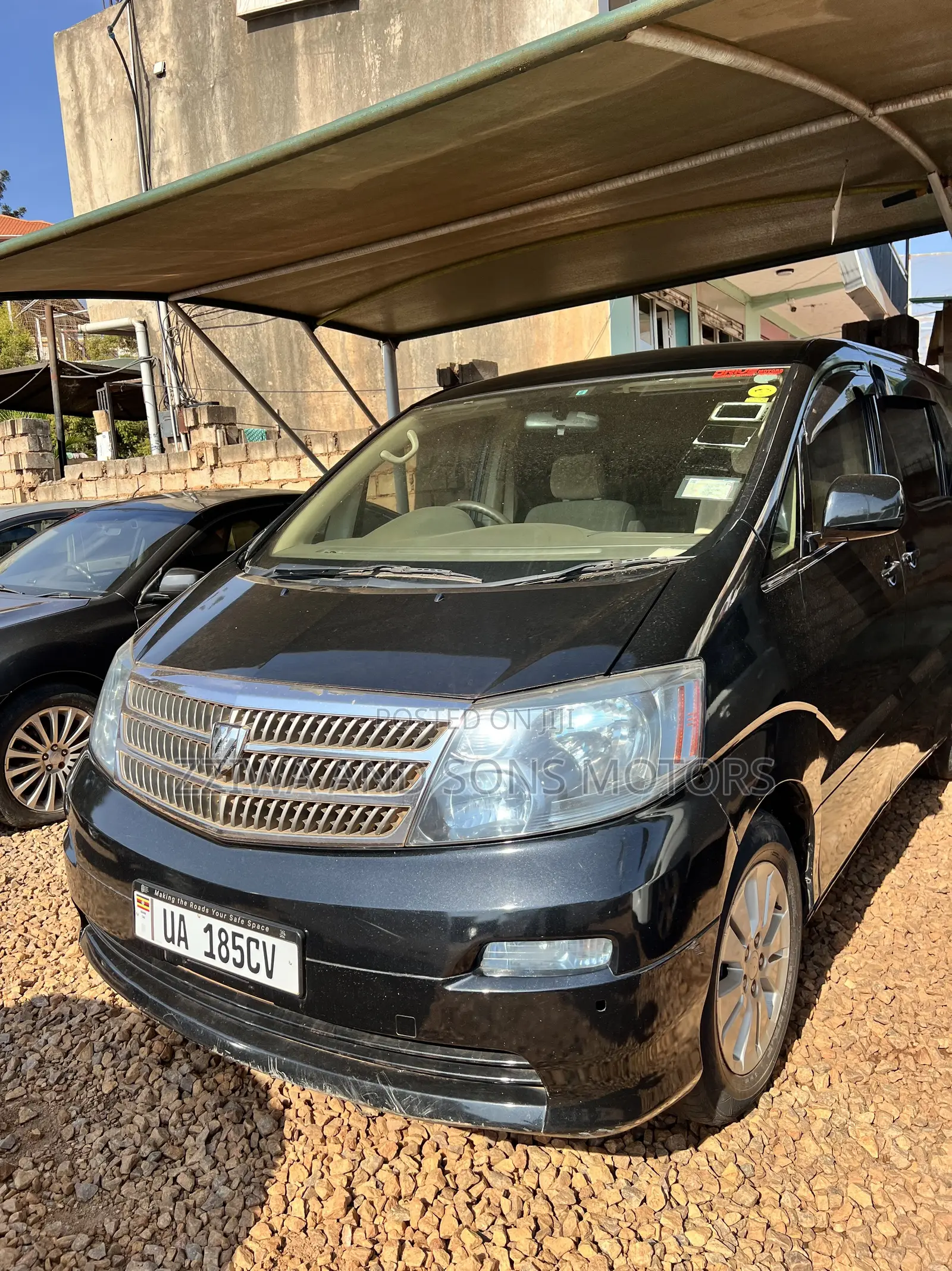 Toyota Alphard 2.4 Petrol AWD 2005 Black