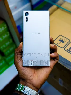 Sony Xperia XZs 32 GB Silver