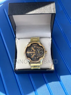 3 Bar Watch Gold/Silver