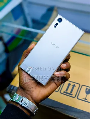 Sony Xperia XZs 32 GB Silver