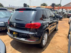 Volkswagen Tiguan 2013 Black