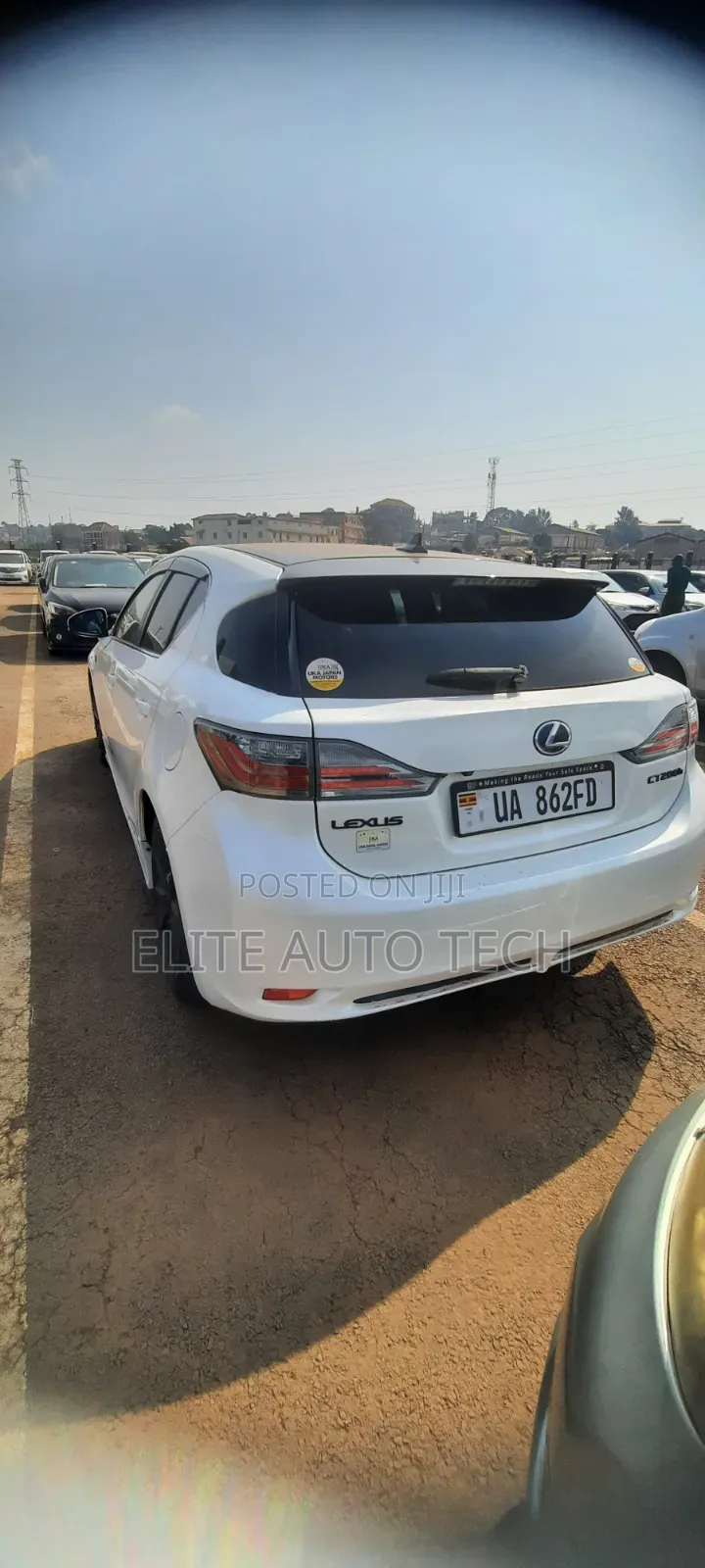 Lexus CT Premium FWD 2012 White
