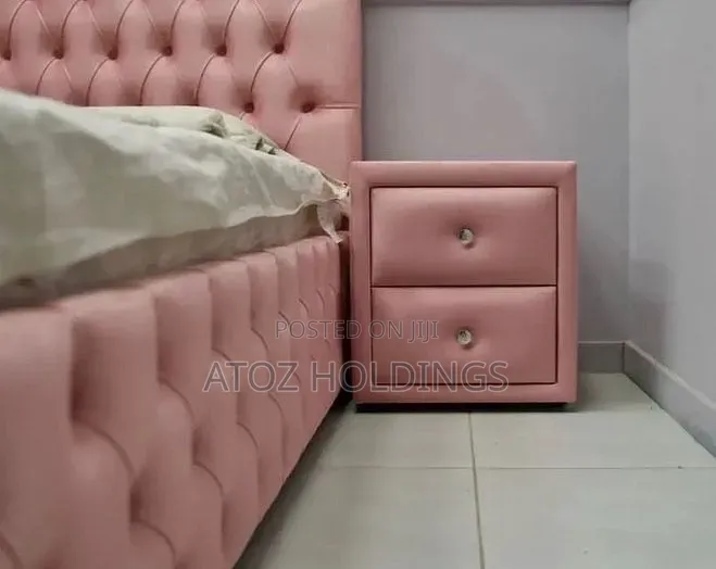 Drawers/Dressed Bedside Drawers in Any Colour or Material 600,000/-