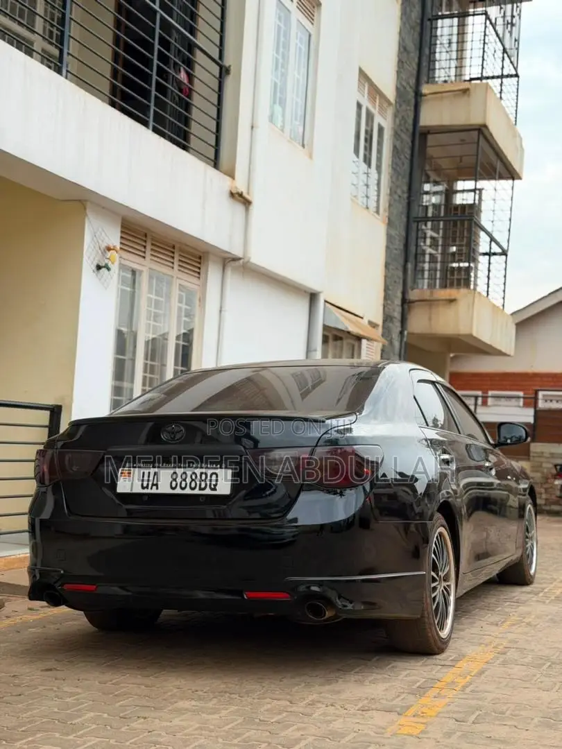 Toyota Mark X 2.5 AWD 2010 Black