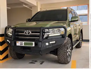 Toyota Land Cruiser 4.5 V8 GXR 2018 Green
