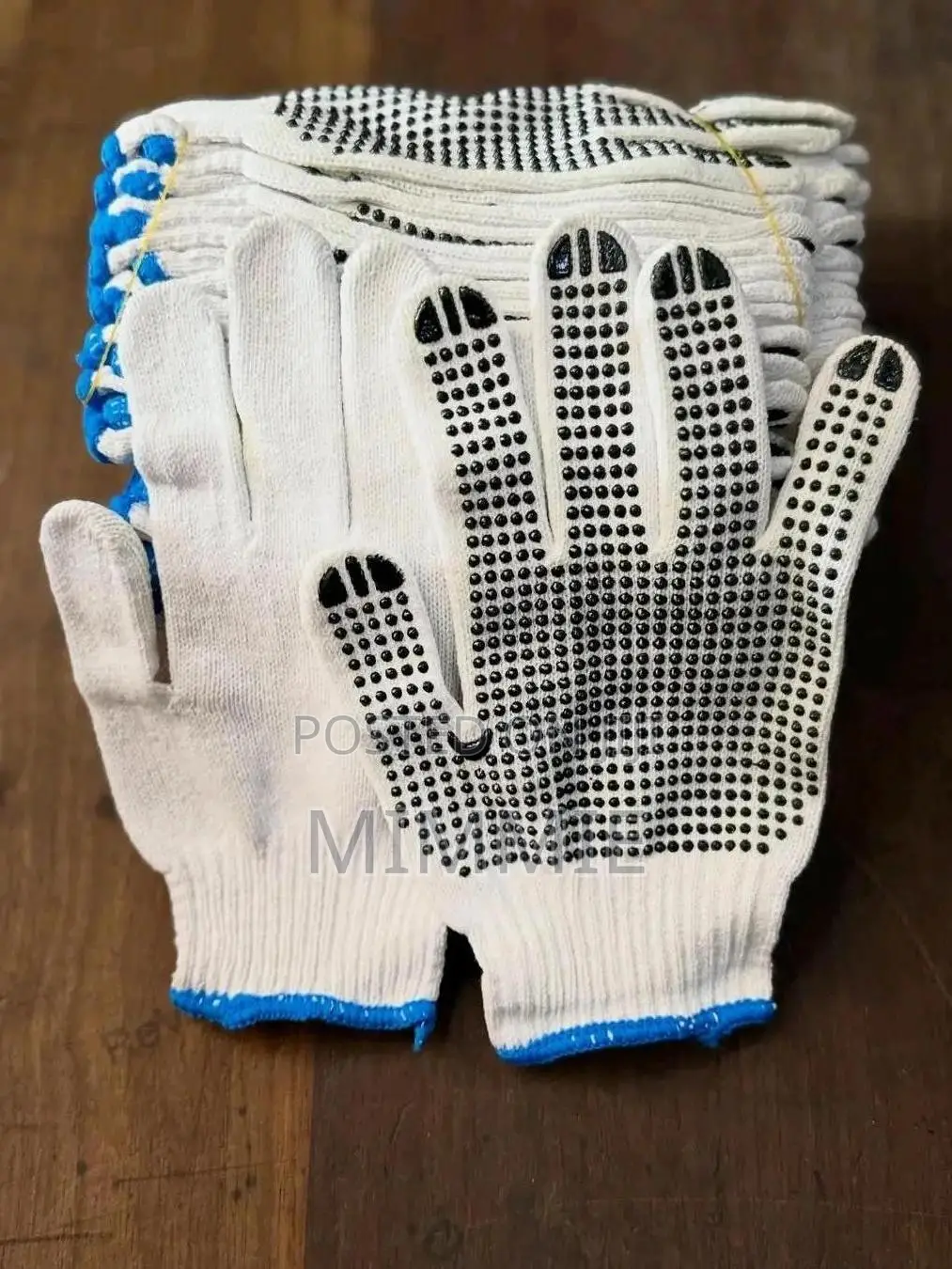 Dotted Cotton Gloves