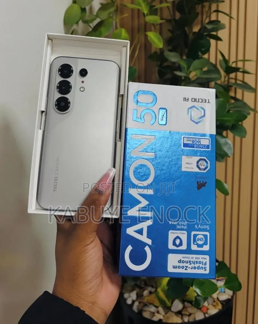 New Tecno Camon 50 Pro 256 GB Silver