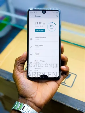 Sharp Aquos R3 128 GB Black