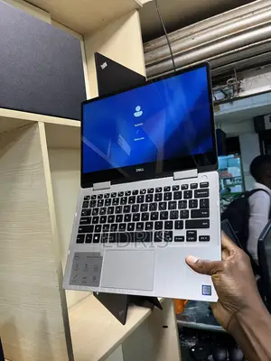 Laptop Dell Inspiron 13 7306 2-in-1 8GB Intel Core i5 SSD 256GB