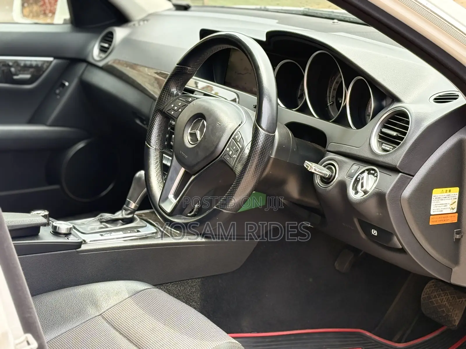 Mercedes-Benz C180 2012 White