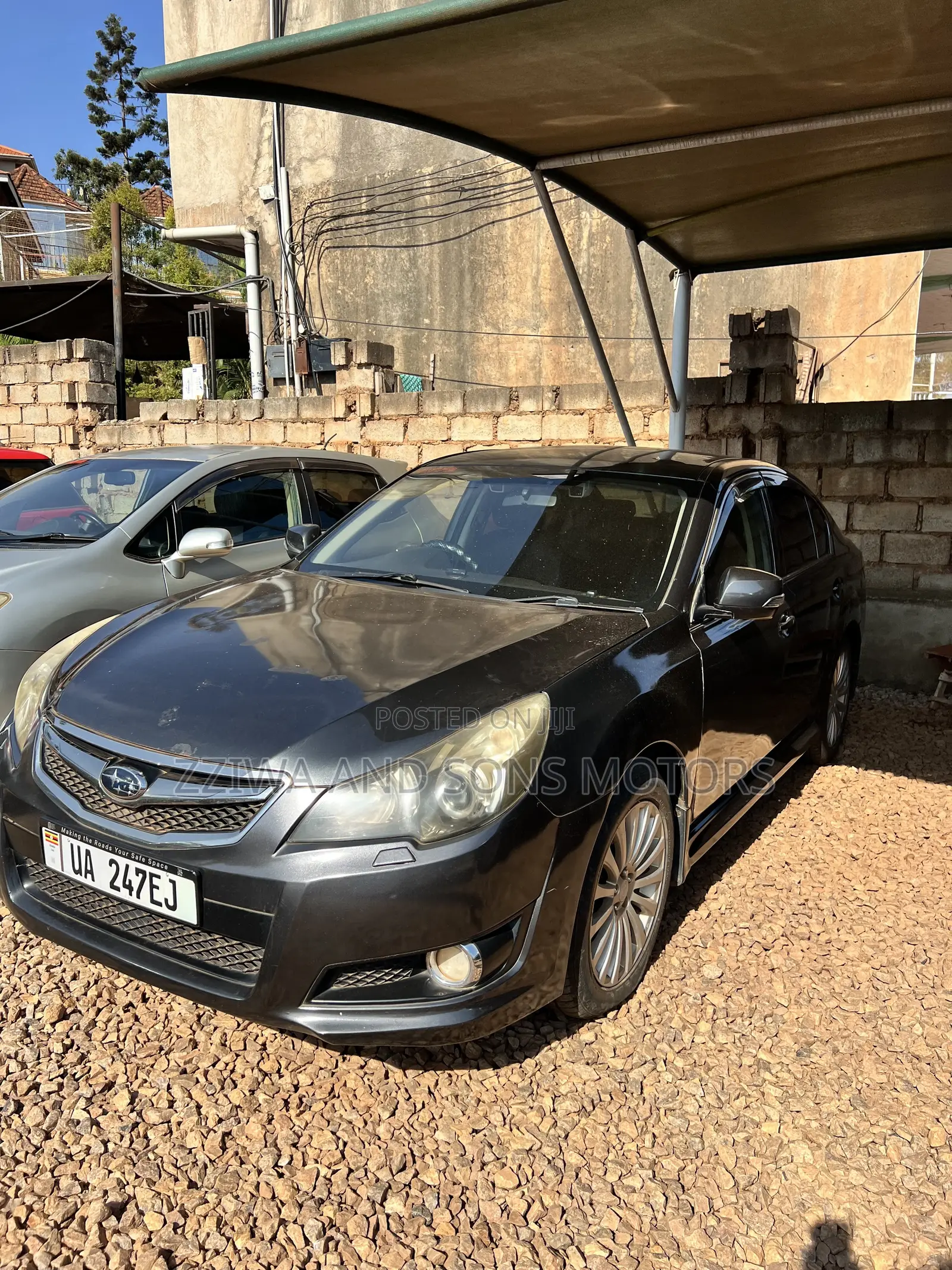 Subaru Legacy 2.5i 2010 Gray
