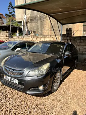 Subaru Legacy 2.5i 2010 Gray