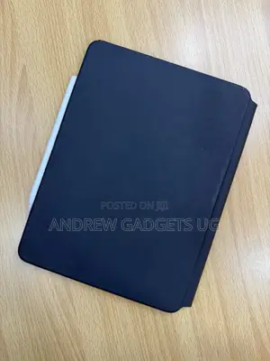 Apple iPad Pro 11 (2022) 128 GB Gray