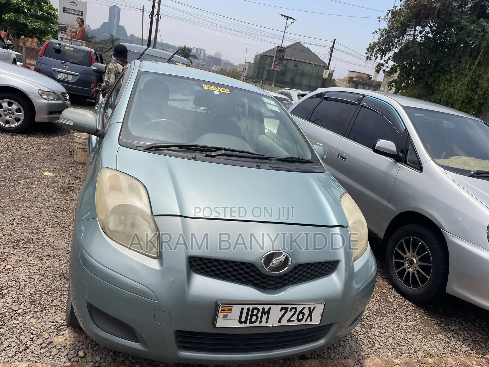 Toyota Vitz 2009 Gray