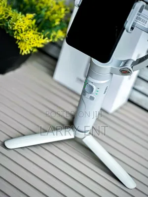 Merak One M1 Smartphone Gimbal Subject Tracking iPhone Android