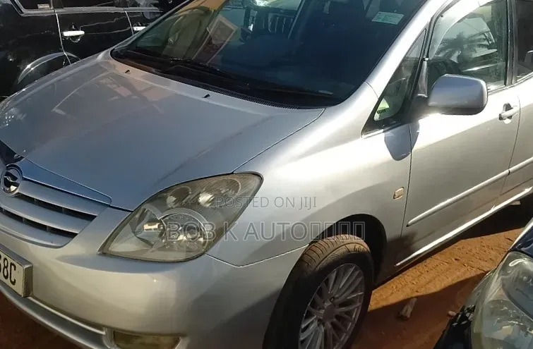 Toyota Corolla Spacio 2006 Silver